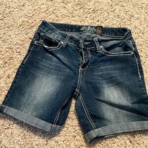 Women’s jean shorts